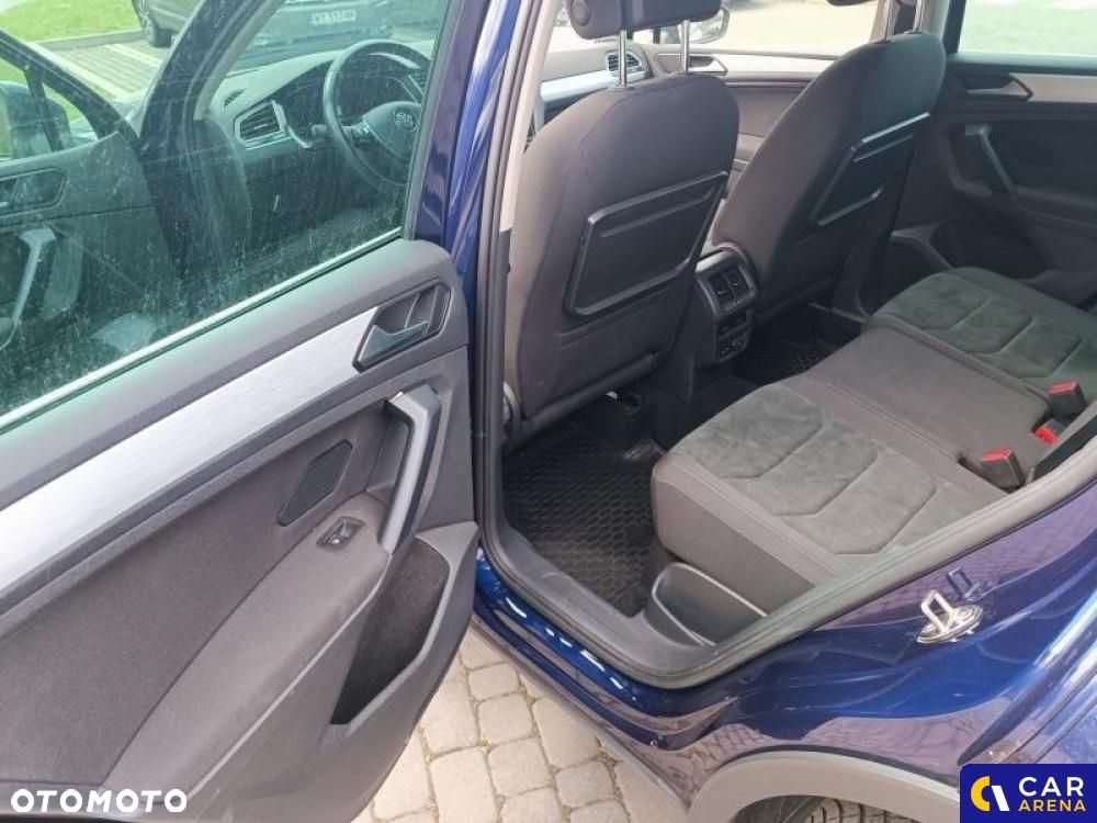 Volkswagen Tiguan - 19