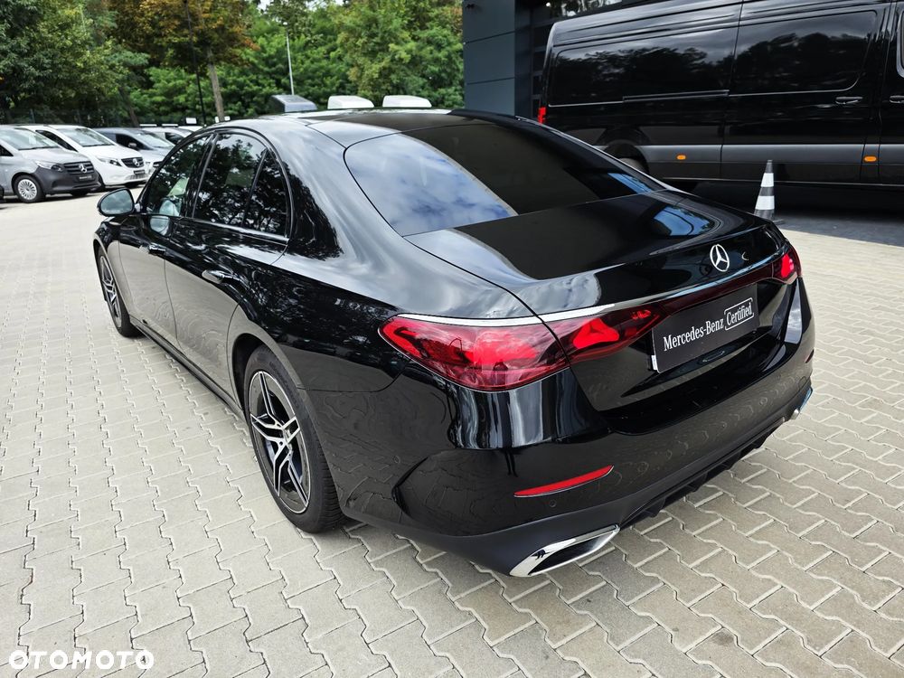 Mercedes-Benz Klasa E 220 d mHEV 4-Matic AMG 9G-Tronic - 8