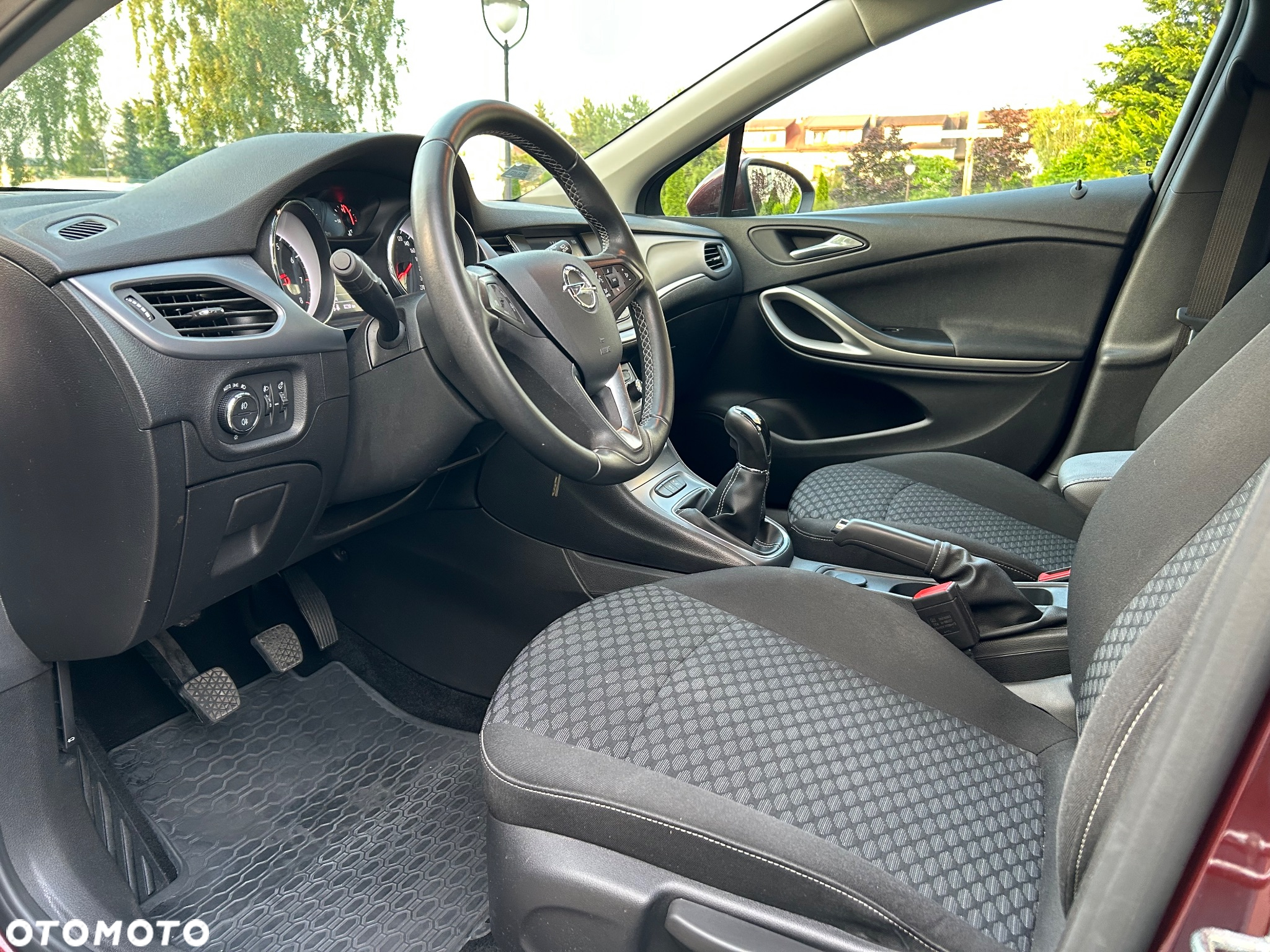Opel Astra V 1.4 Enjoy - 11