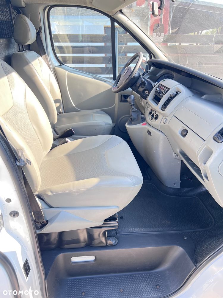 Opel Vivaro L1H1 - 12