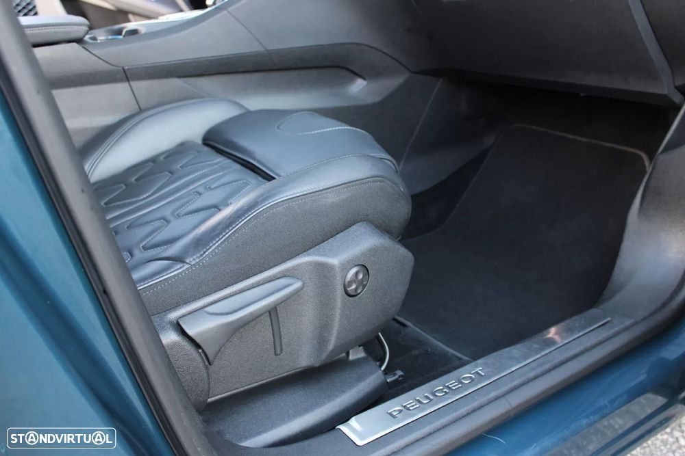 Peugeot 3008 1.5 BlueHDi GT EAT8 - 13