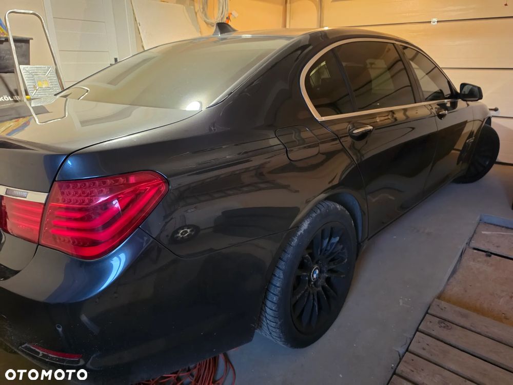 BMW Seria 7 730Ld - 3