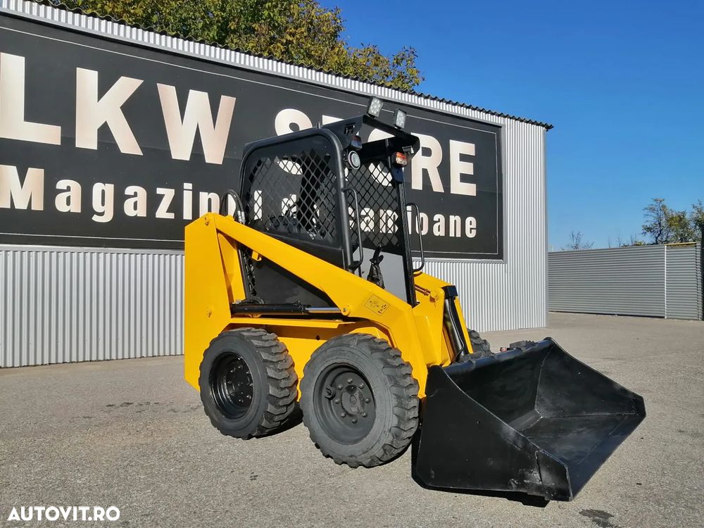 Bobcat MINIINCARCATOR FRONTAL PNEU RIGID RAM ITALIA - 8