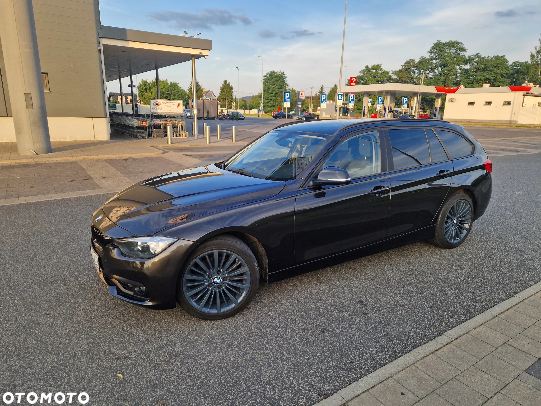 BMW Seria 3 318d Advantage - 10