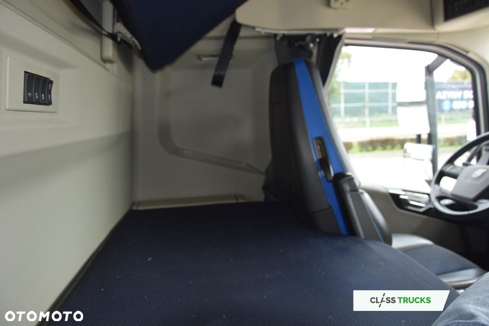 Volvo FH 500 Globetrotter XL Adaptive Cruise Control - 14