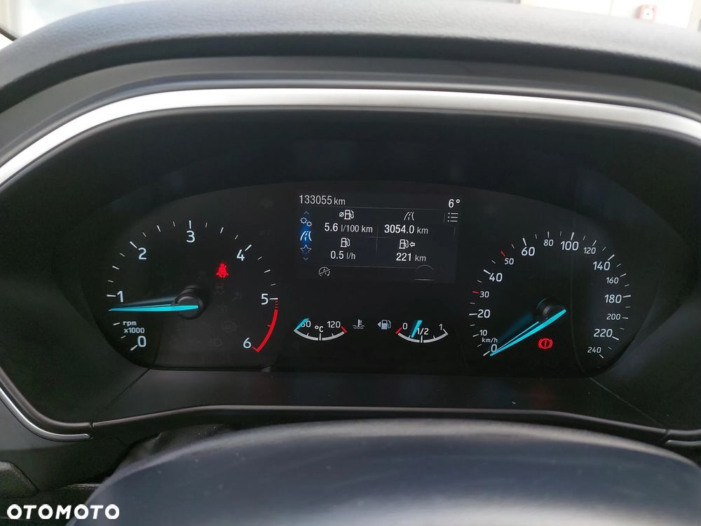 Ford Focus 1.5 EcoBlue Connected - 19