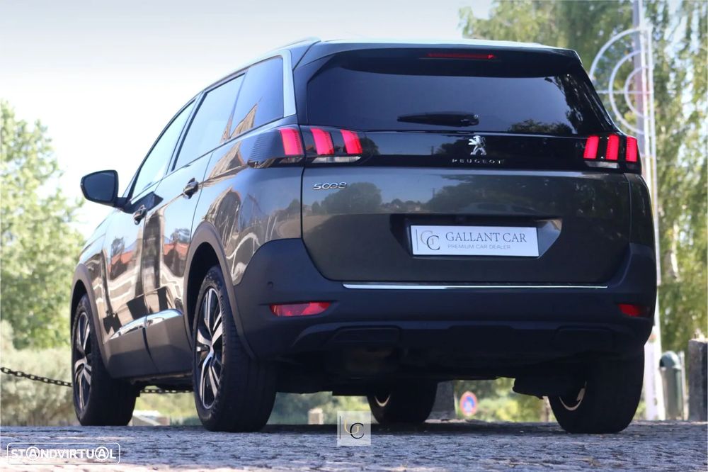 Peugeot 5008 1.2 PureTech Allure EAT6 - 3