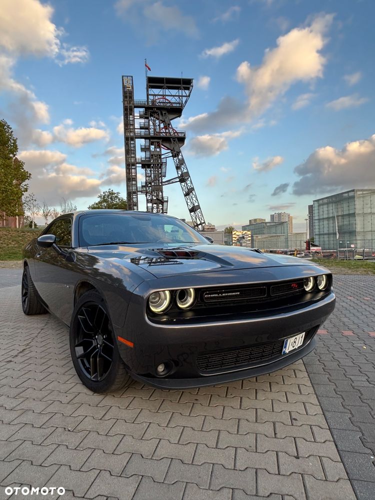 Dodge Challenger 2017 photo 4