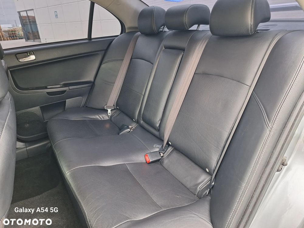 Mitsubishi Lancer 2.0 DI-D Intense - 32