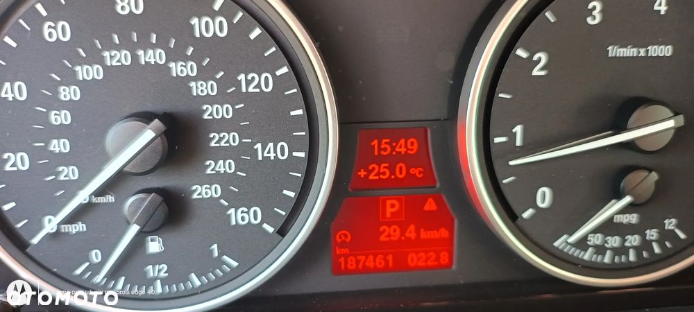 BMW X5 xDrive35i Edition Exclusive - 12