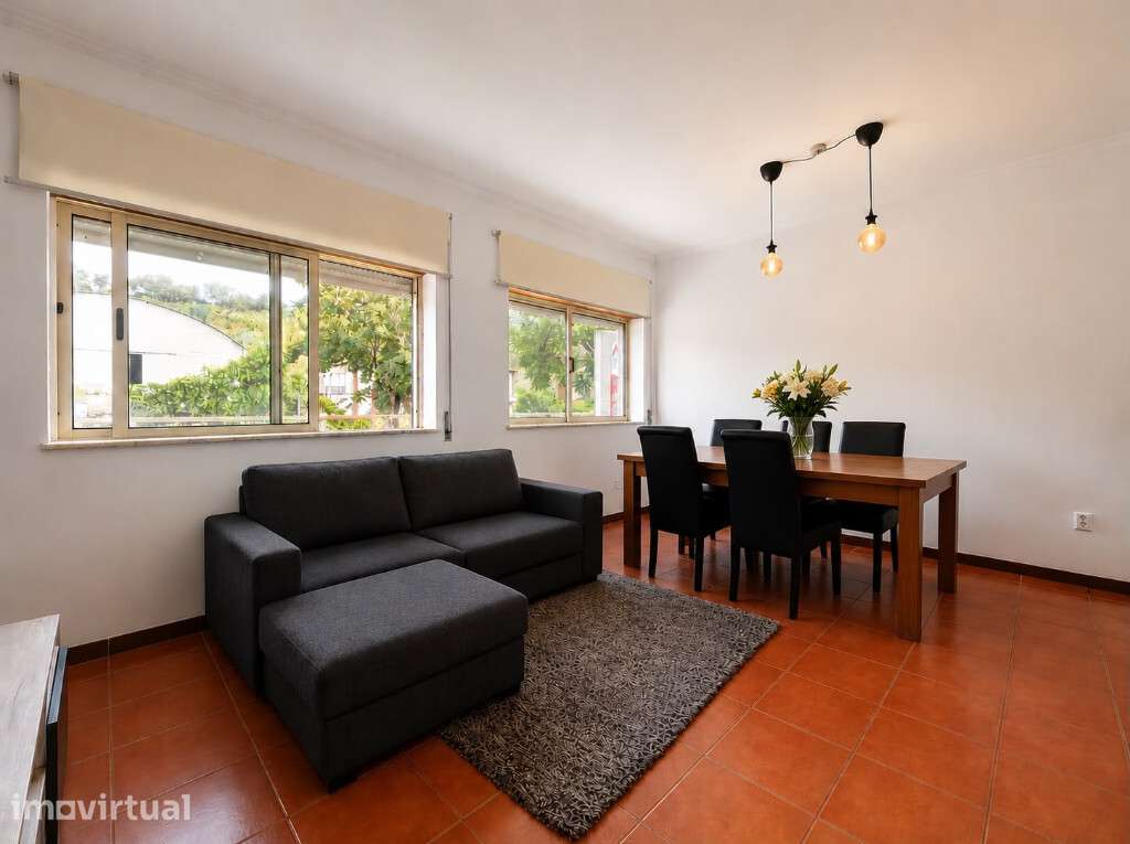 Apartamento T3 com lugar de garagem em zona de Eiras - Grande imagem: 4/11