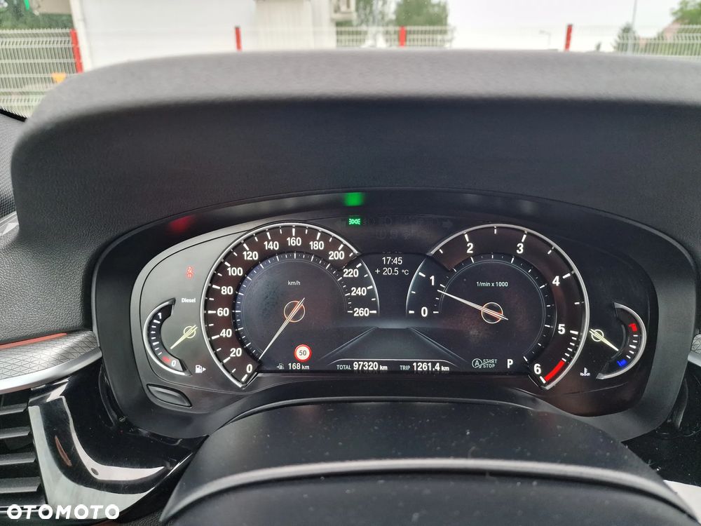 BMW Seria 5 520d xDrive M Sport sport - 18