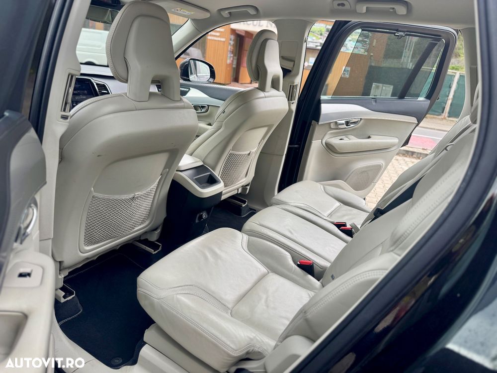 Volvo XC 90 D5 AWD Momentum - 10