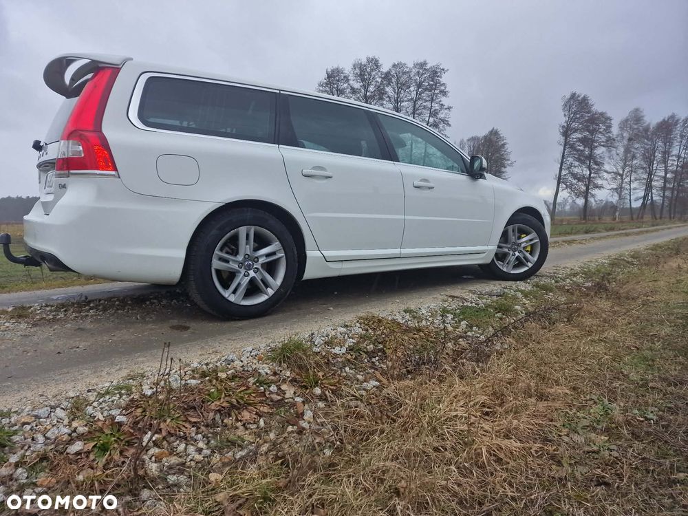 Volvo V70 D4 Geartronic Kinetic - 13