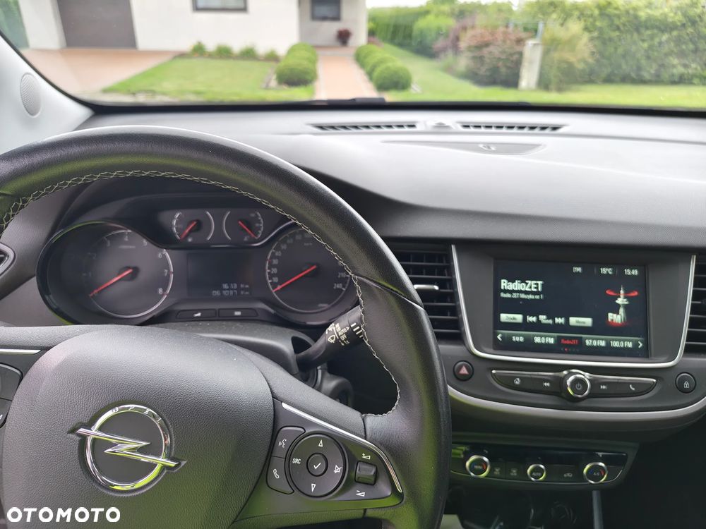 Opel Crossland X 1.2 T Edition S&S - 10