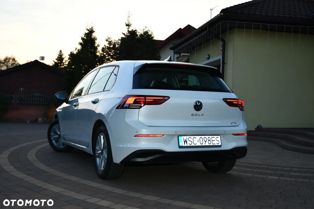 Volkswagen Golf 1.0 eTSI Life DSG - 3