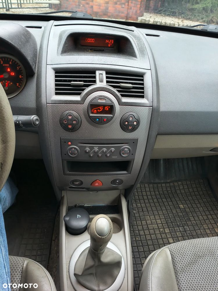 Renault Megane 1.6 Luxe Privilege - 18