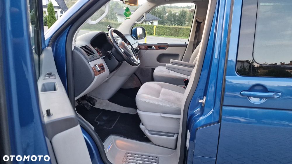 Volkswagen Multivan BiTDI L1 Highline 4Motion - 25