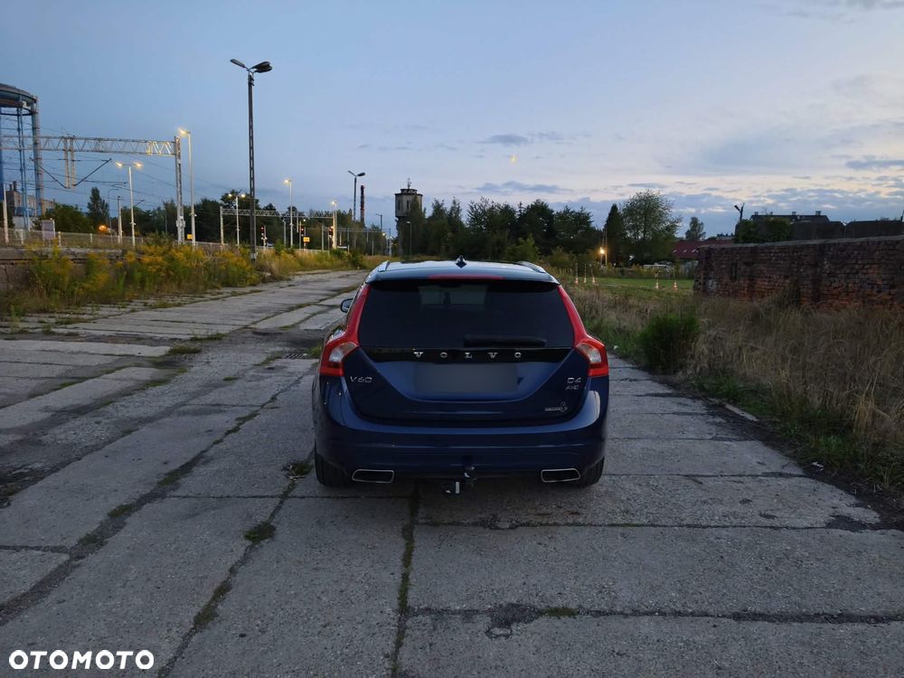 Volvo V60 D4 AWD Ocean Race - 6