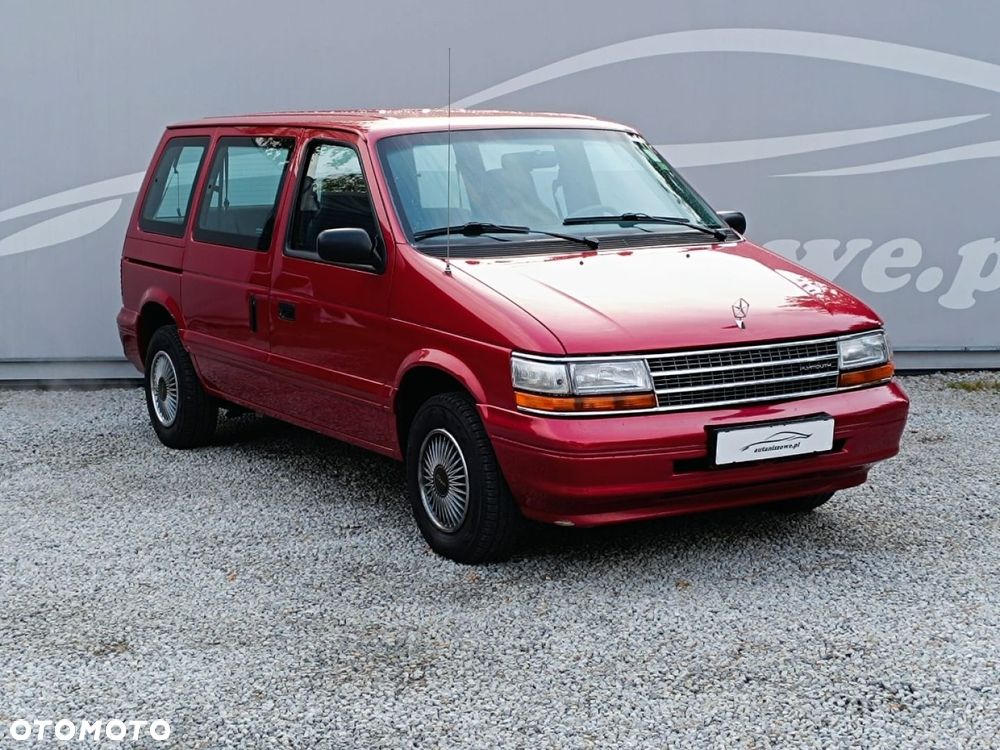 Plymouth Voyager - 15