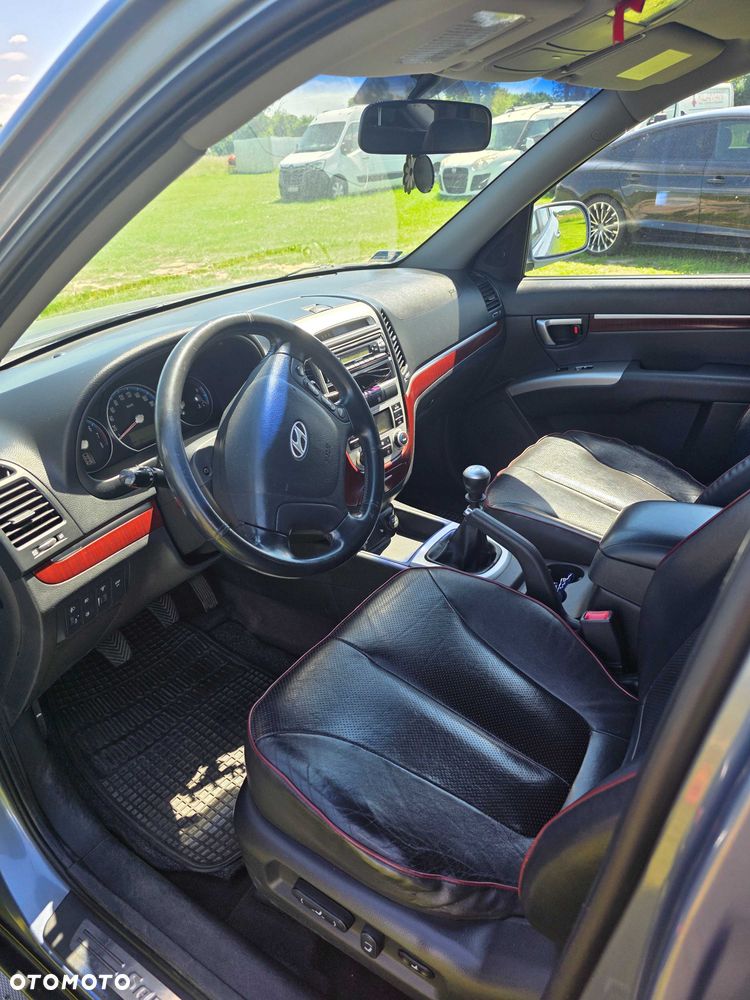 Hyundai Santa Fe - 3