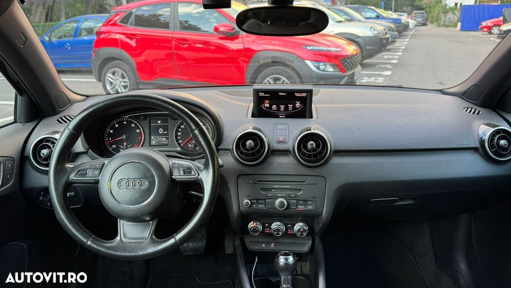 Audi A1 1.4 TFSI 119g S tronic S line Sportpaket - 12