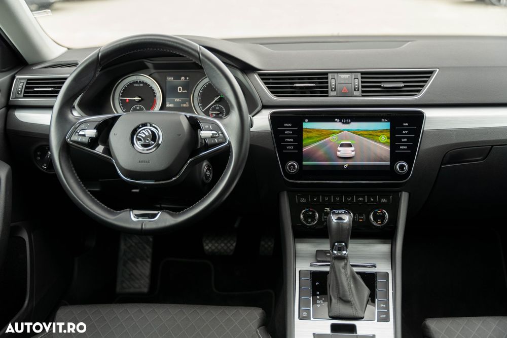 SKODA Superb 2021 — imagine 14