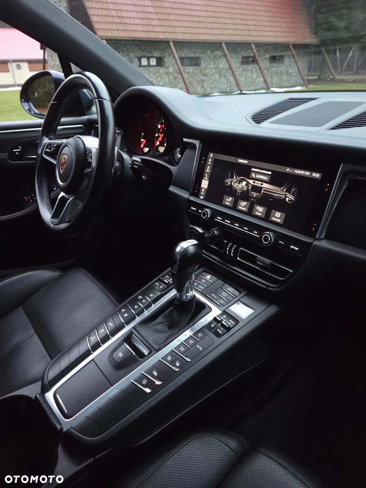 Porsche Macan - 19