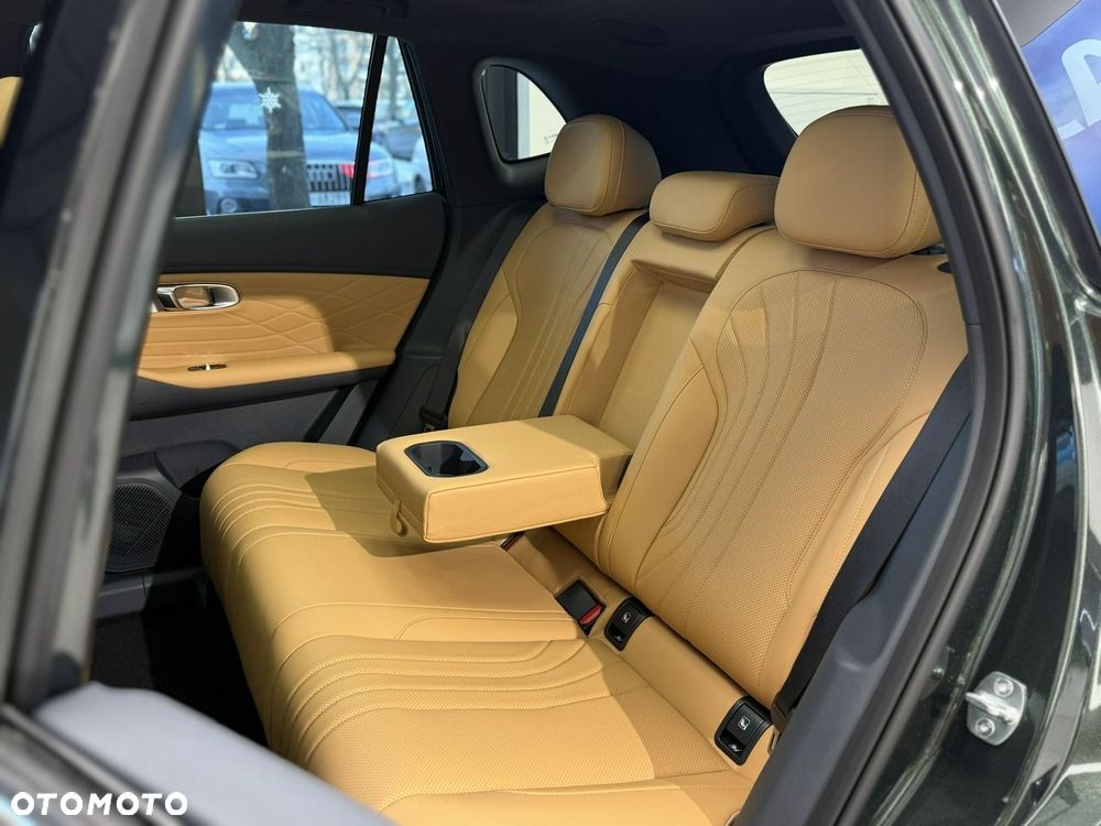 Geely Starray - 17