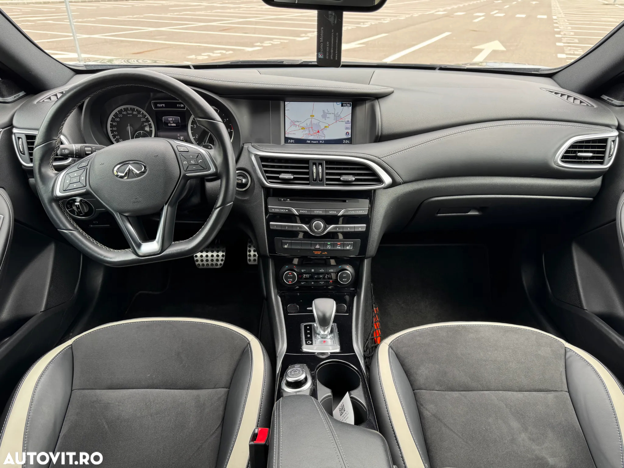 Infiniti Q30 1.6t DCT Business - 5