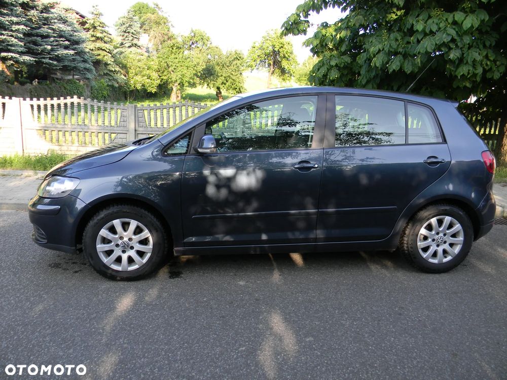 Volkswagen Golf 1.6 TDI BlueMotion Technology Comfortline - 29