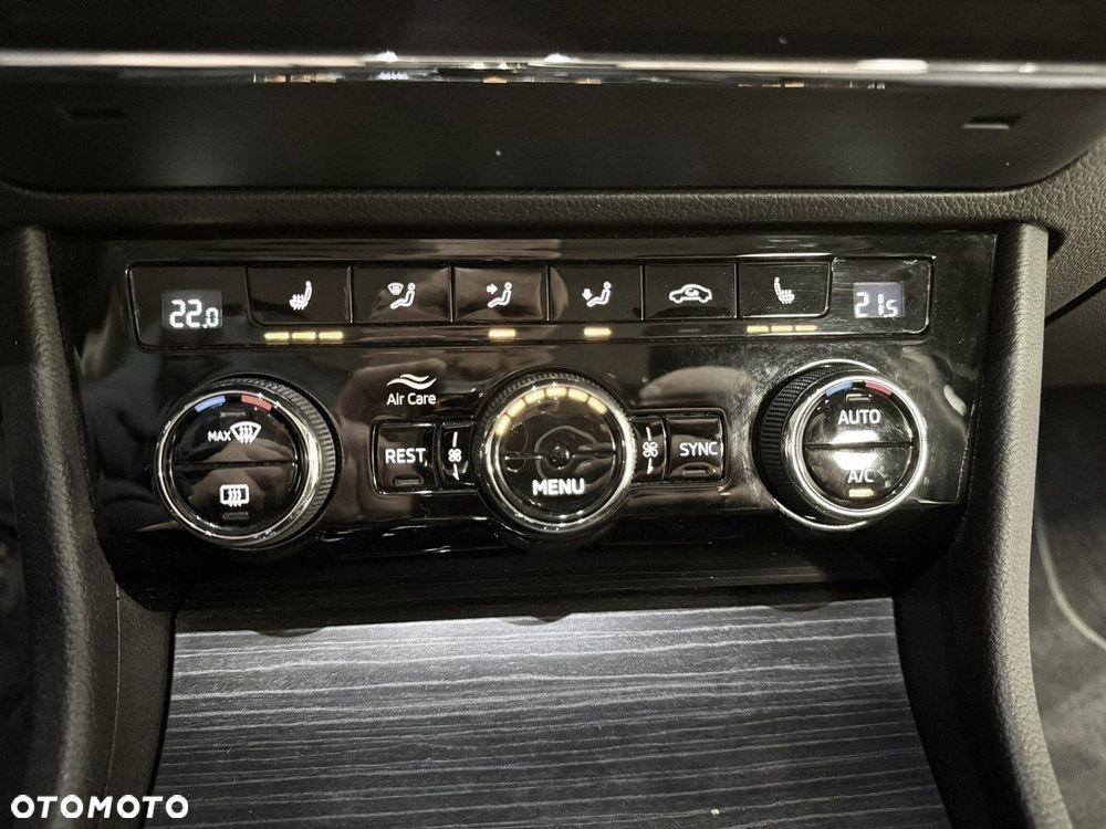 Skoda Superb 1.4 TSI Plug-In Hybrid Style DSG - 21