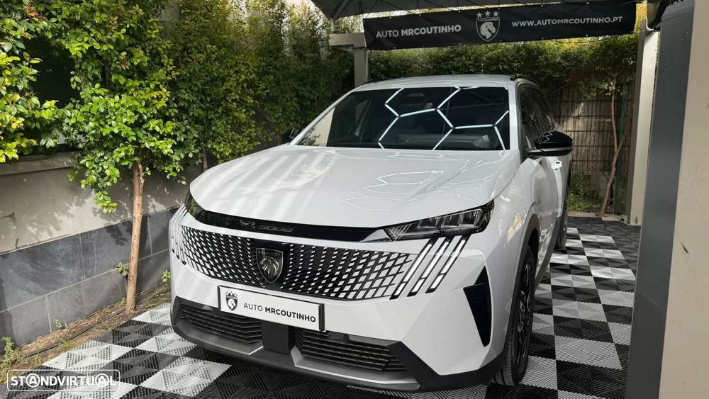Peugeot 5008 1.2 Hybrid Allure e-DCS6 - 2