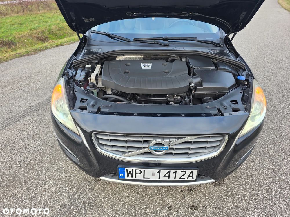 Volvo V60 D4 Geartronic Momentum - 10