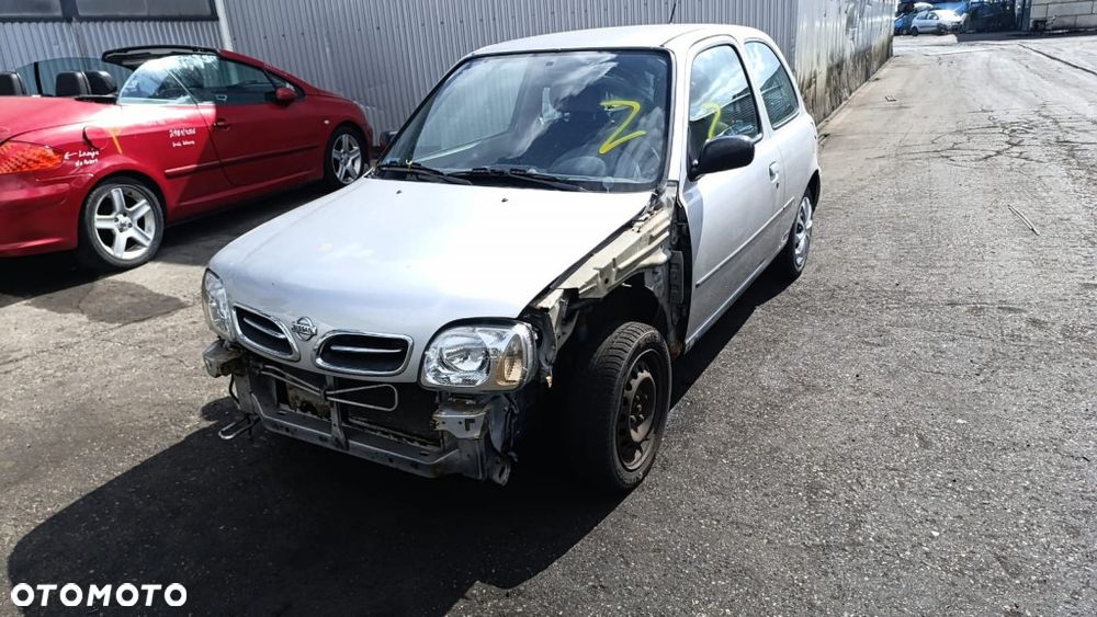 36305 Nissan Micra K11 przebieg 115 tysięcy silnik 1.0 16V CG10DE 60 km lakier KL0 - 1