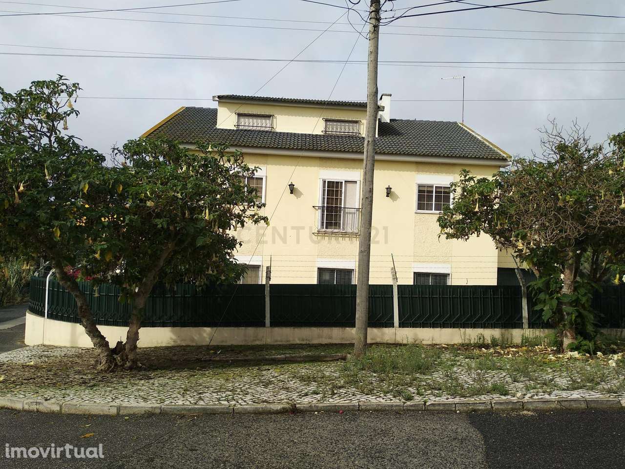 Moradia T4+1 isolada em Pirescoxe, Santa Iria de Azóia, com terreno e - Grande imagem: 3/36