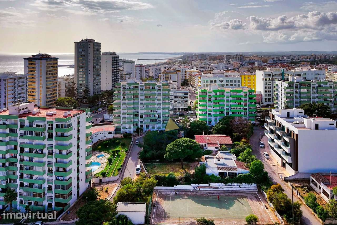 Terreno para Construção de 46 Apartamentos em Quarteira - Grande imagem: 3/22