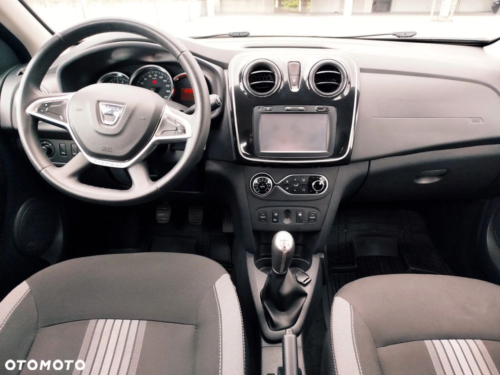 Dacia Sandero Stepway TCe 90 (S&S) Celebration - 13