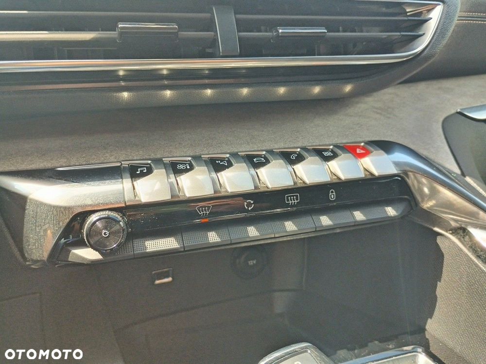 Peugeot 5008 1.6 PureTech GT S&S EAT8 - 25