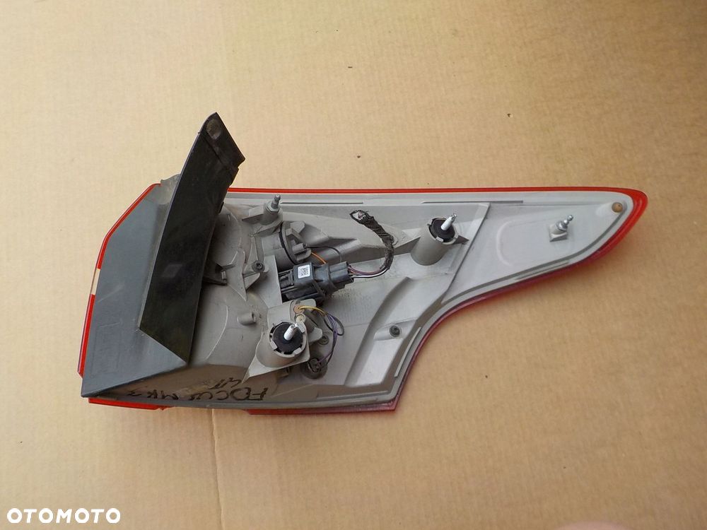 lampa lewy tył ford focus mk3 kombi lift F1EB-13405-EB - 4
