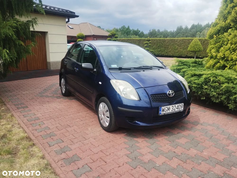 Toyota Yaris - 6