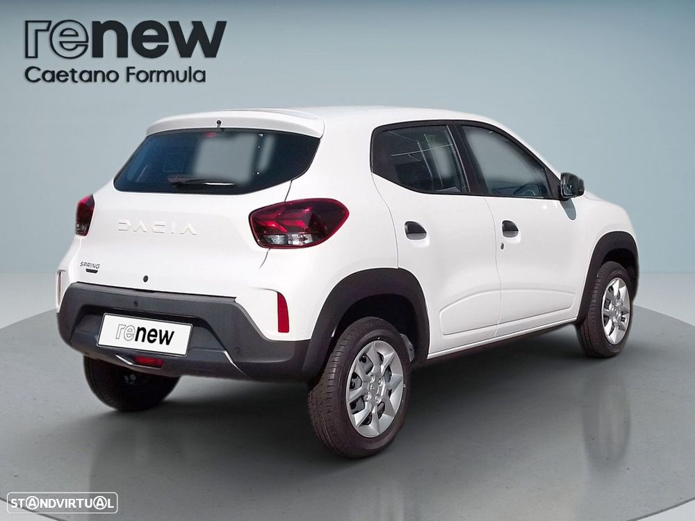 Dacia Spring - 6