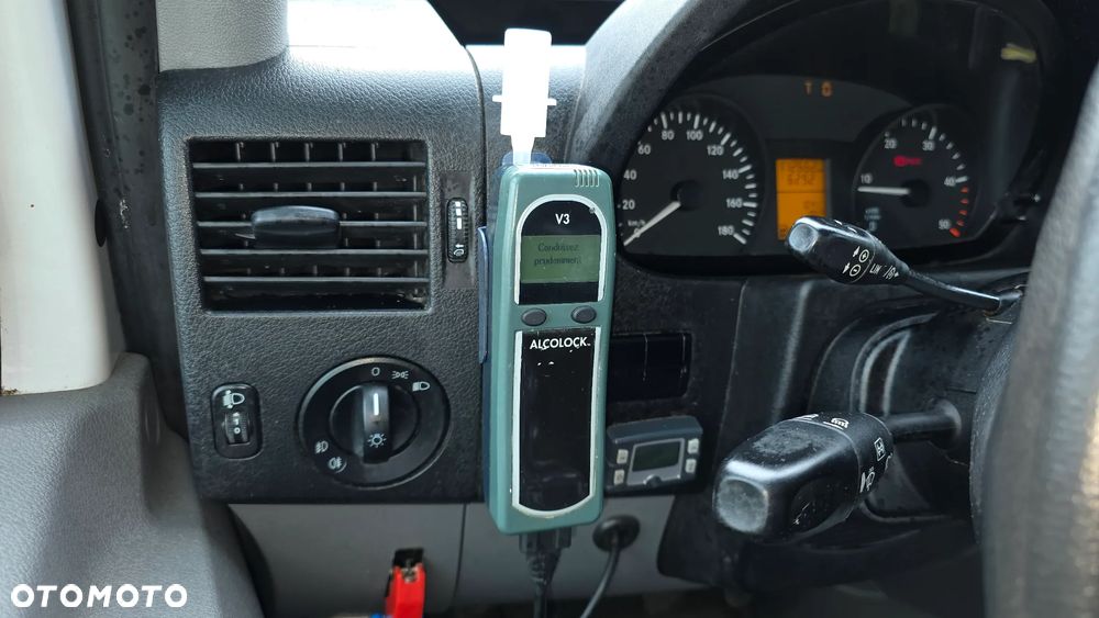 Mercedes-Benz SPRINTER 513 - 9