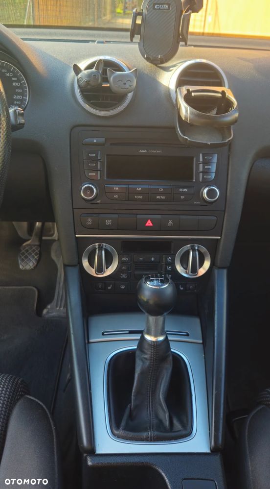 Audi A3 Sportback 1.6 TDI DPF Ambiente - 9