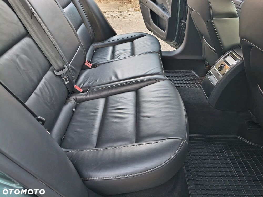 Skoda Superb 2.0 TDI PD Comfort - 35