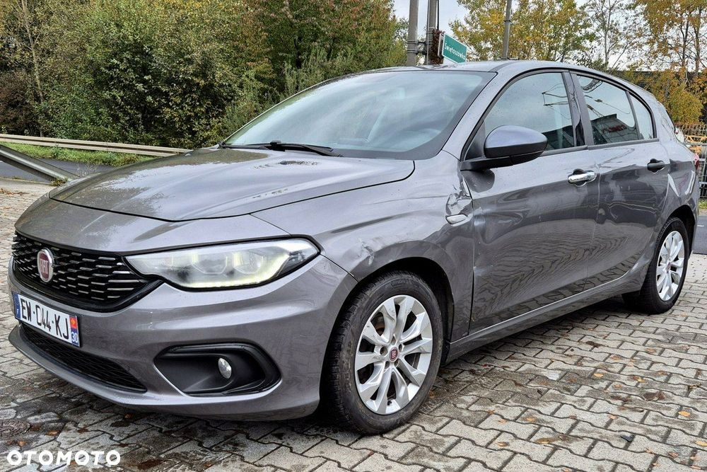 Fiat Tipo 1.3 MultiJet 16v Lounge - 5