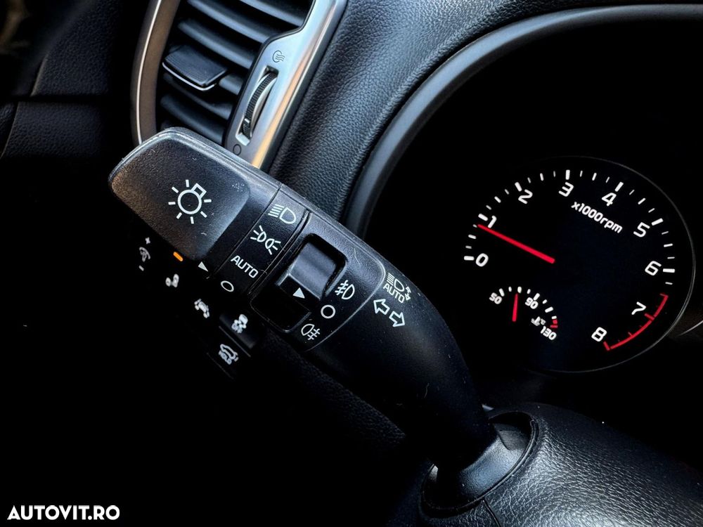 Kia Sportage - 14