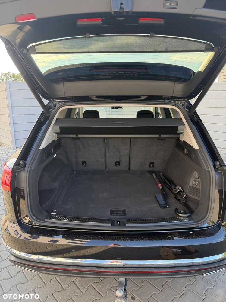 Volkswagen Touareg - 3