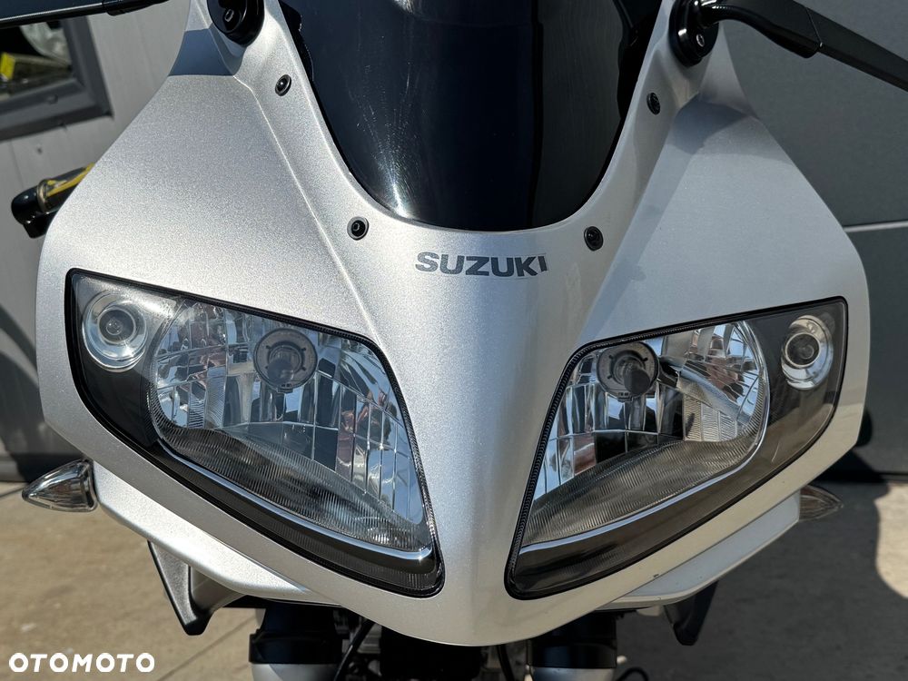 Suzuki SV - 24