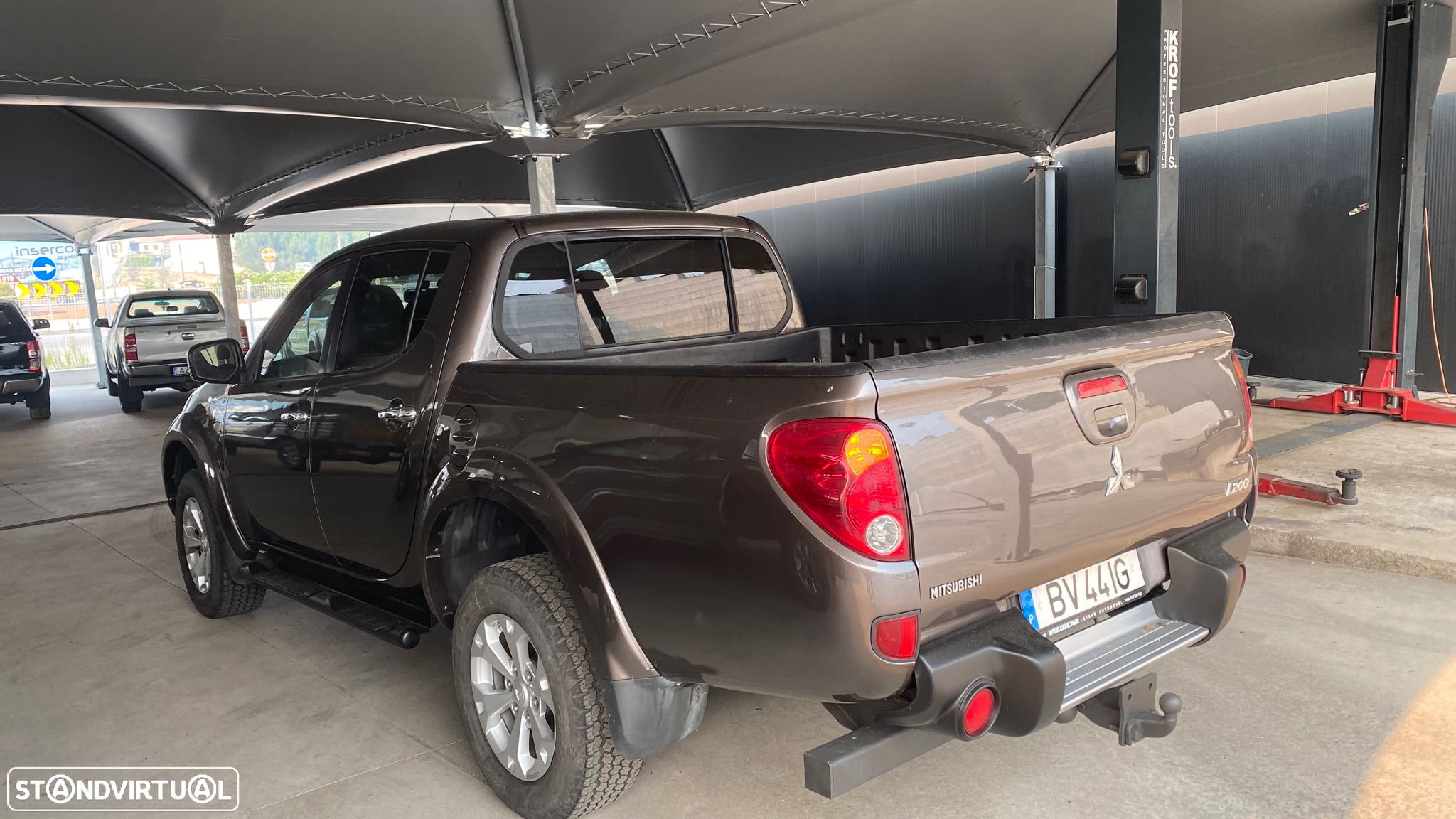 Mitsubishi L200 Pick Up 4x4 Intense Cabine Dupla - 9